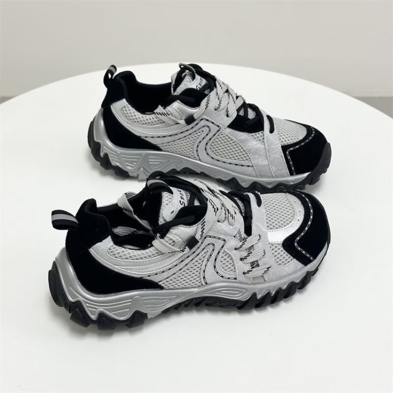 2026 Women Retro Hiking Style  - Womens Heels 评论和价格